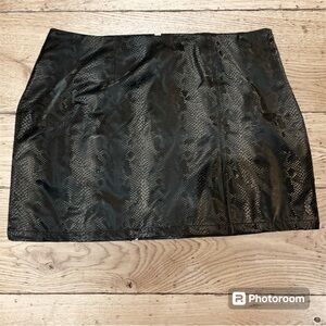 🍁🍂Juicy Couture Womens Black Mini Skirt Plus Size 3X , New With Tags